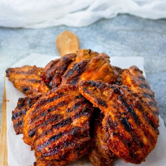 Pollo a la barbacoa ahumado y especiado