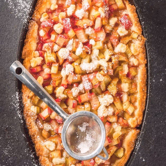 Quark and Rhubarb Pie