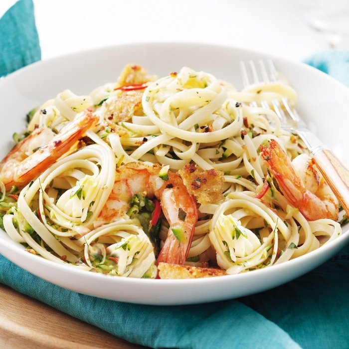 Linguini con gambas al chile