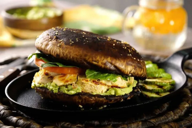 Sandwich de Portobello y pollo