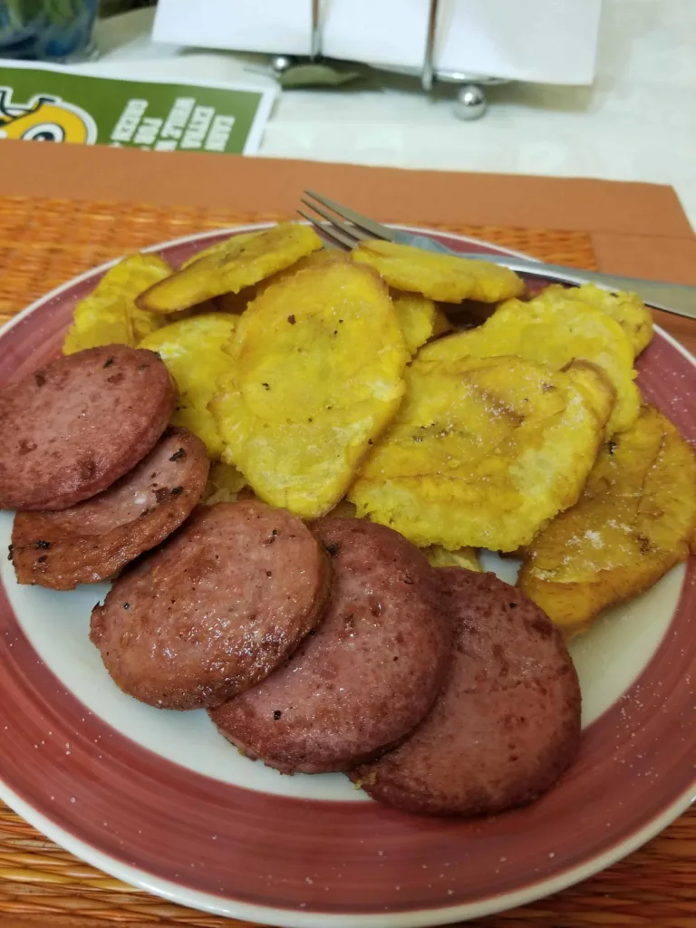fritos con salami