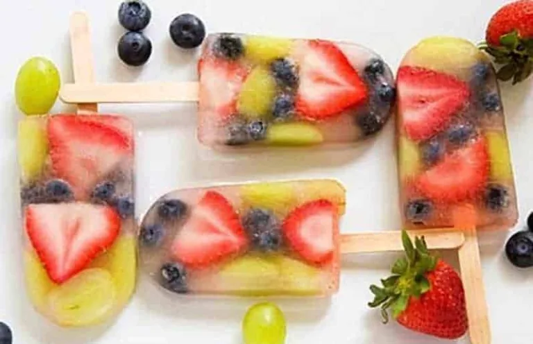 paletas de frutas y limonada